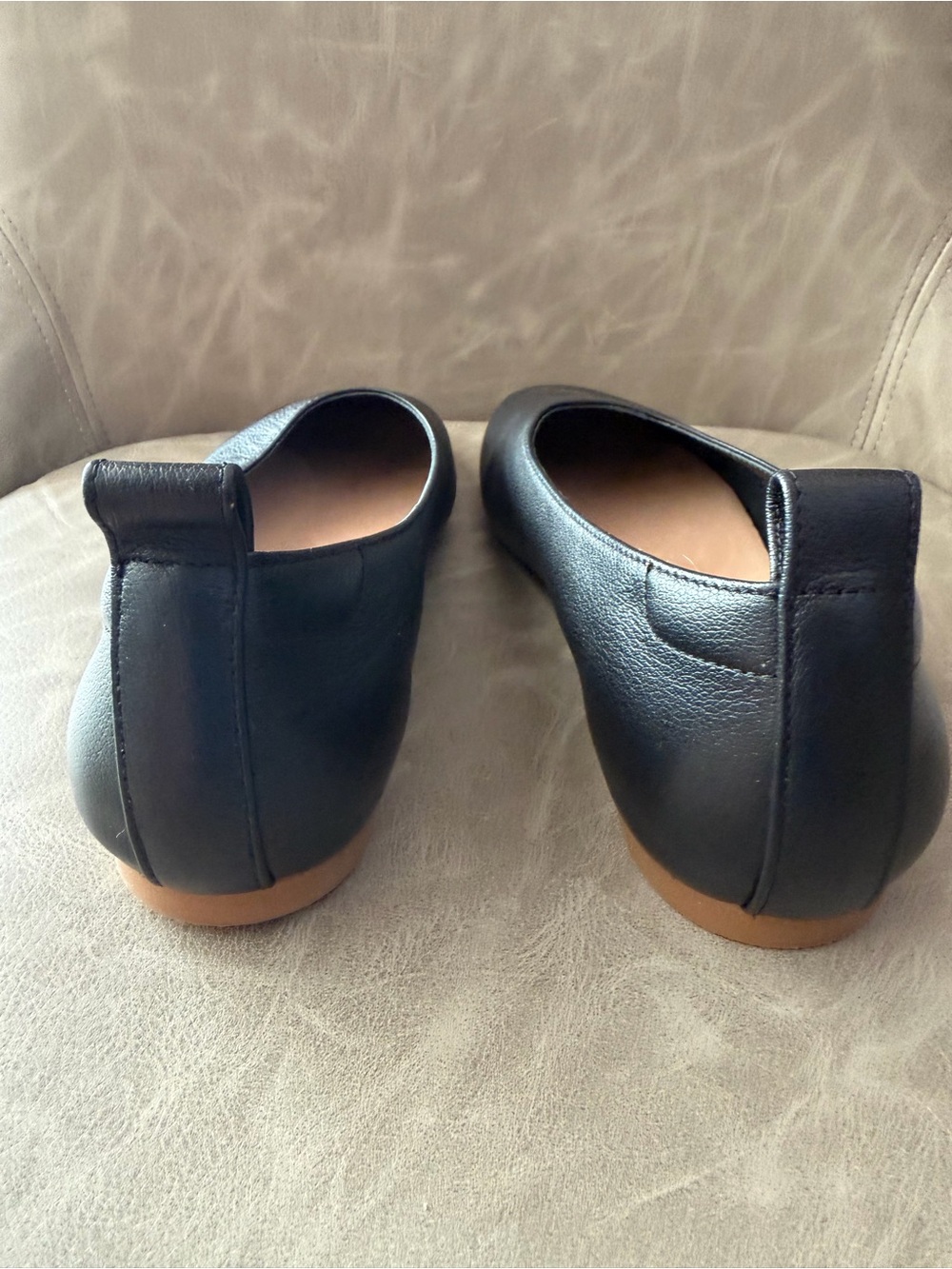 Quince Black Leather Slip-On Ballet Flats - Picture 2 of 7